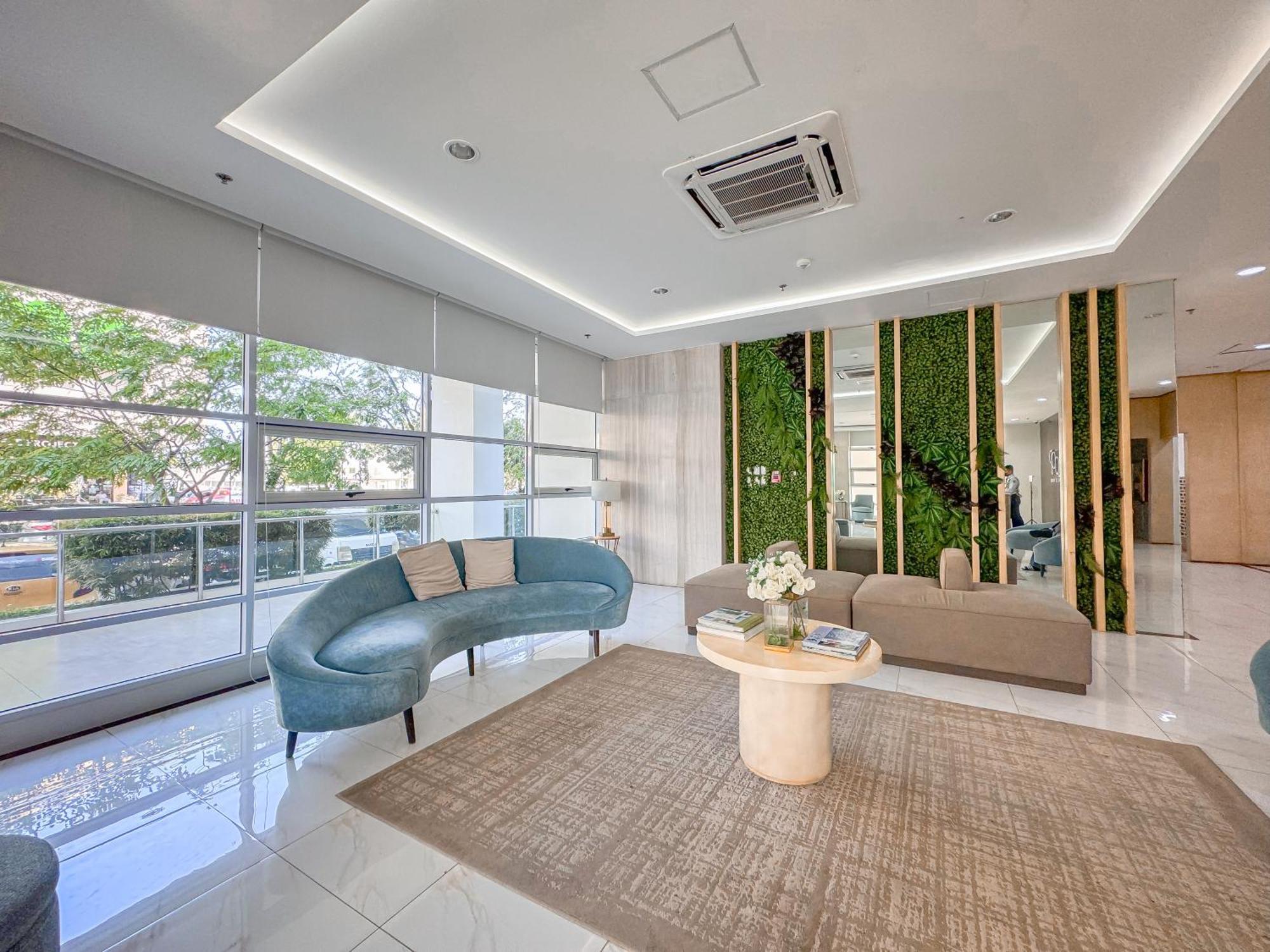 カガヤン・デ・オロThe Loop 2Br Fully Furnished Corner Unit W Balconyアパートメント エクステリア 写真