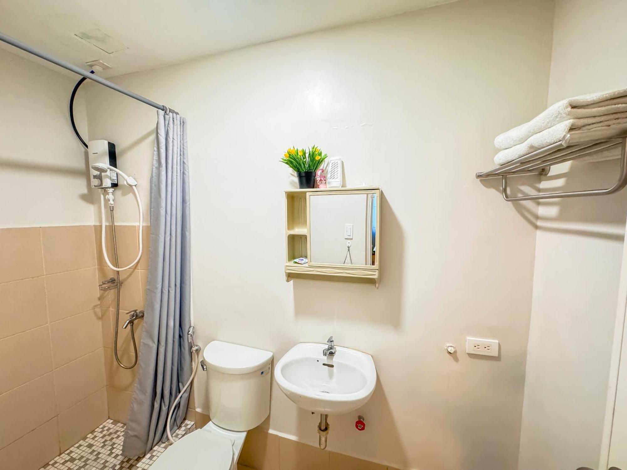 カガヤン・デ・オロThe Loop 2Br Fully Furnished Corner Unit W Balconyアパートメント エクステリア 写真
