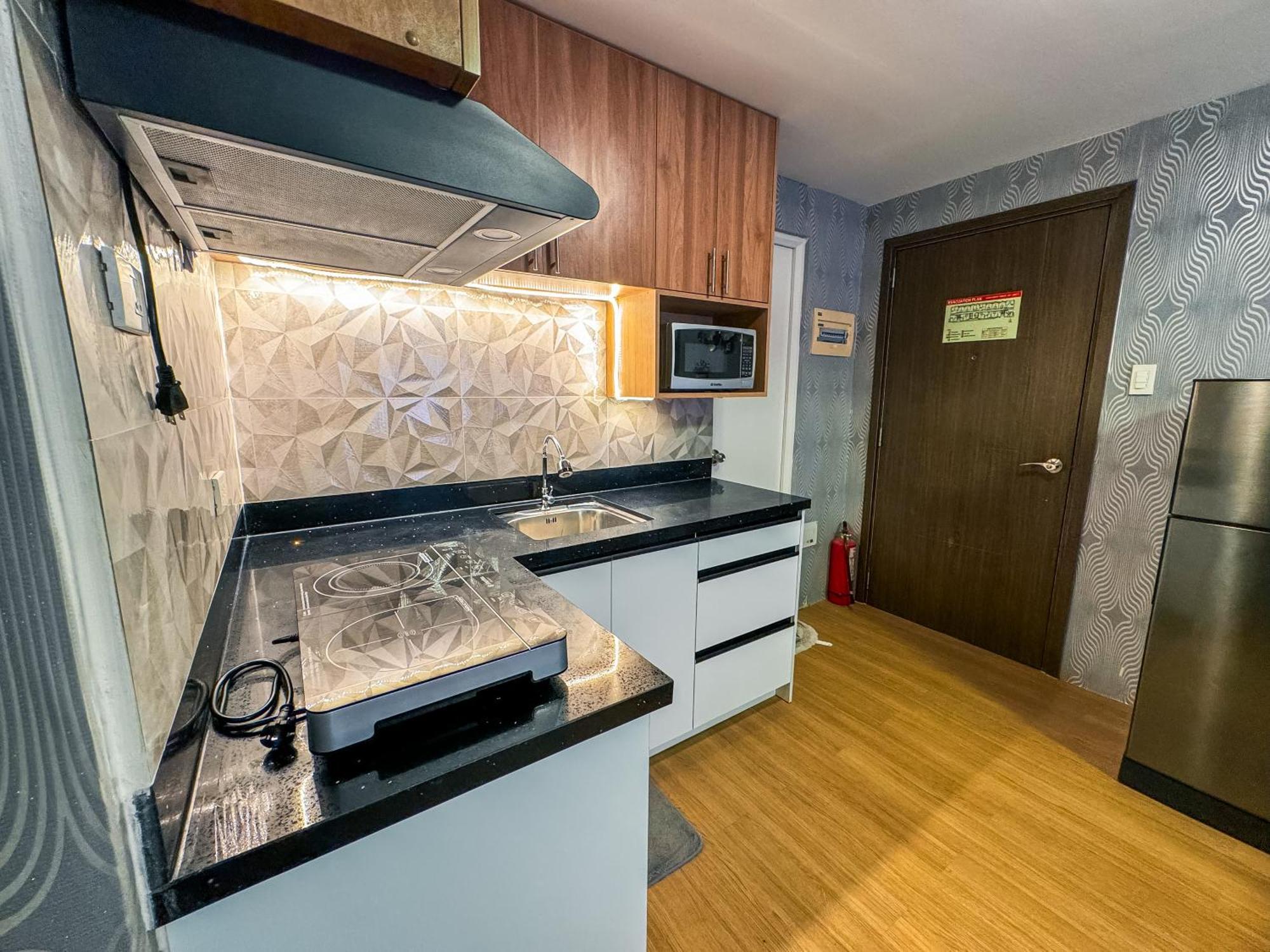 カガヤン・デ・オロThe Loop 2Br Fully Furnished Corner Unit W Balconyアパートメント エクステリア 写真